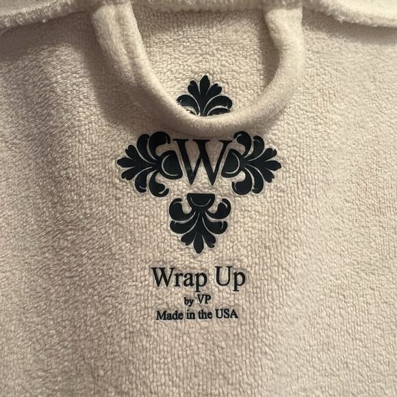 Wrap Up by VP Robe Womens Pink Floral Butterfly Rhinestones Terry Soft Short USA - Picture 7 of 8